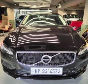 Volvo S90 Momentum D4 2019