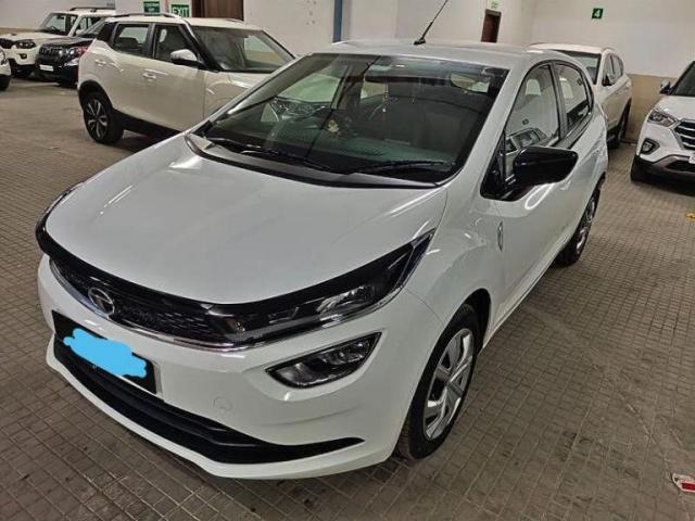 Tata Altroz XZ Petrol 2021