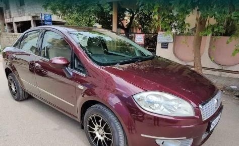 Fiat Linea EMOTION 1.3 2011