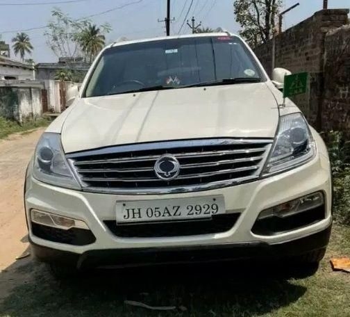 Mahindra Ssangyong Rexton RX5 2014