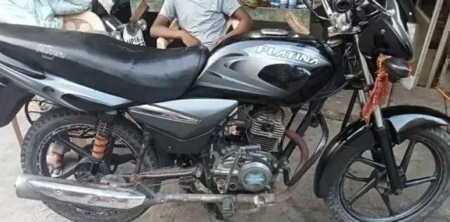 Bajaj Platina 100cc 2012