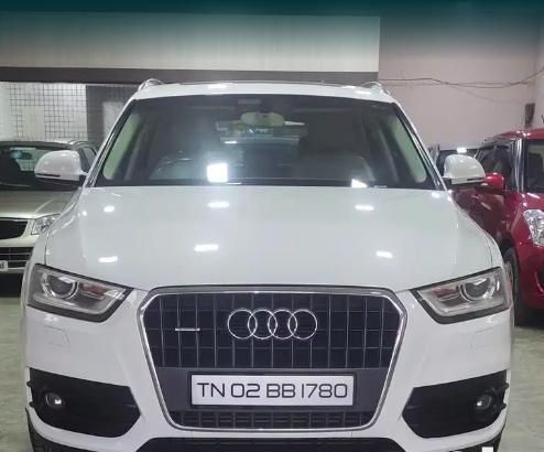 Audi Q3 35 TDI Premium + Sunroof 2014