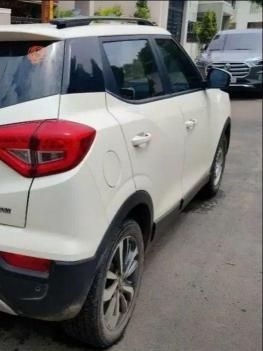 Mahindra XUV300 W8 (O) Petrol BS6 2021