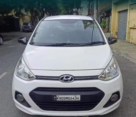 Hyundai Grand i10 Sportz (O) MT 1.2 Kappa VTVT 2017