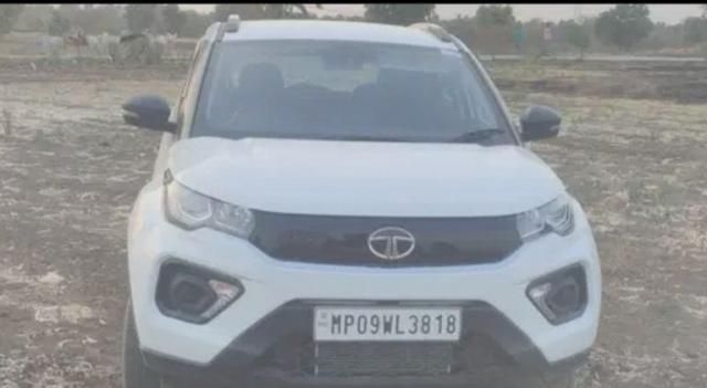 Tata Nexon XE Petrol 2022