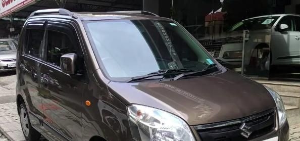 Maruti Suzuki Wagon R VXi AMT Opt 2017