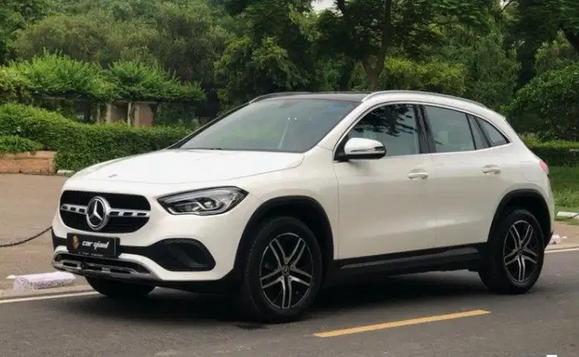 Mercedes-Benz GLA 220 d 4MATIC 2022