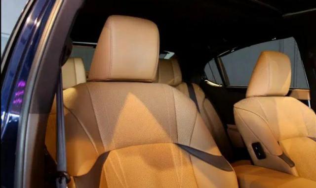 Lexus ES 300h Luxury 2022