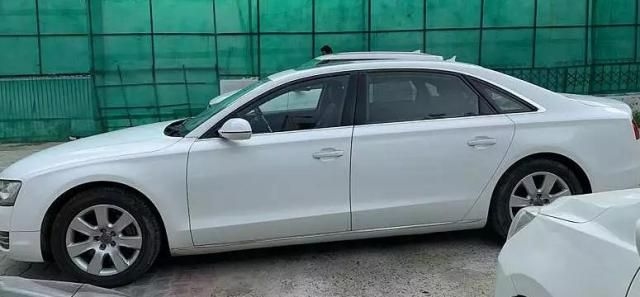 Audi A8 L 4.2 TDI 2012