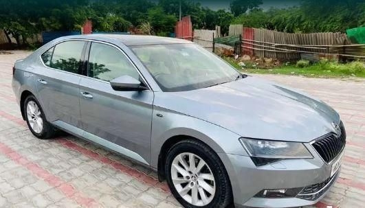 Skoda Superb 1.8 L&K TSI AT 2016