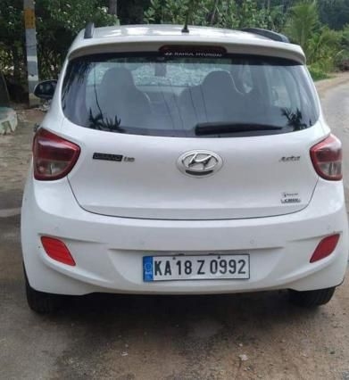 Hyundai Grand i10 Asta 1.1 CRDi (O) 2016