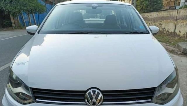 Volkswagen Ameo Highline 1.5L (D) 2018