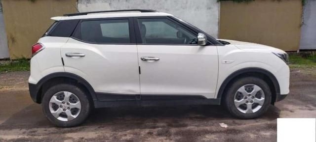 Mahindra XUV300 W8 (O) Petrol 2022