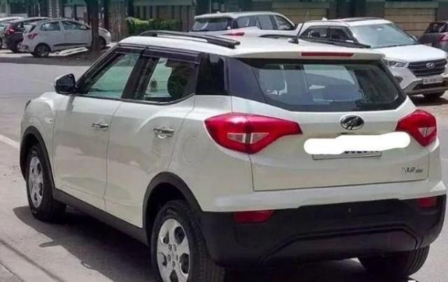 Mahindra XUV300 W6 Petrol BS6 2021