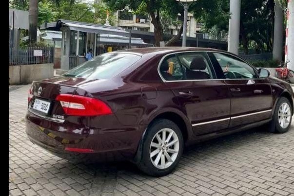 SKODA SUPERB Elegance 2.0 TDI CR 2015