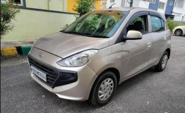 Hyundai Santro MAGNA 2019