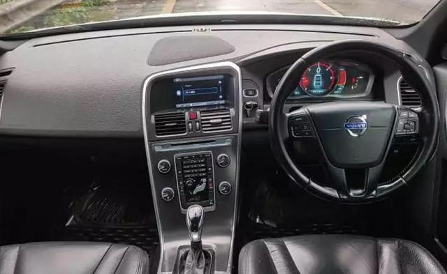 Volvo XC60 D4 SUMMUM 2017