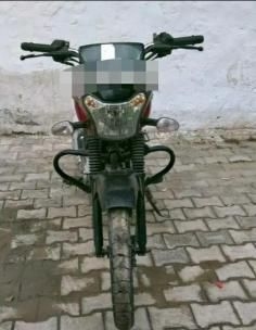 Bajaj V12 125cc 2017