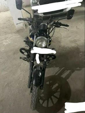 Bajaj Avenger Street 150 2016