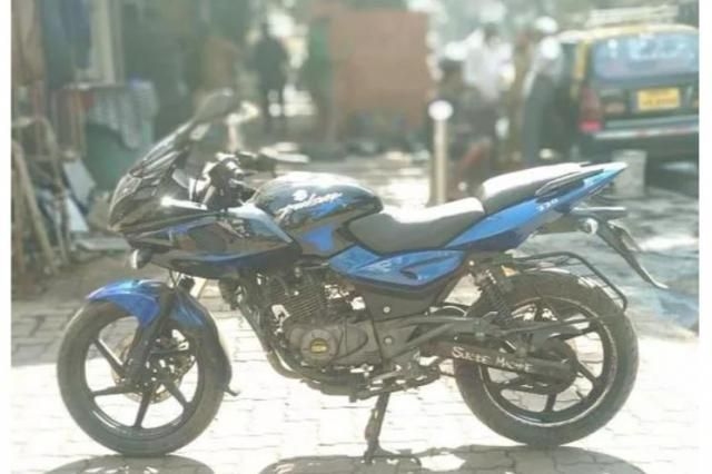 Bajaj Pulsar 220F 2014