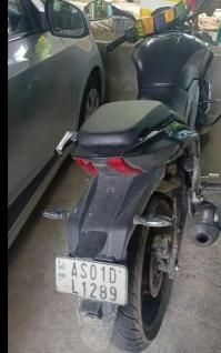 Bajaj Dominar 400 ABS 2017