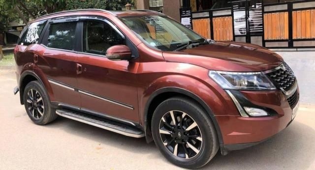 Mahindra XUV500 W11 AT 2019