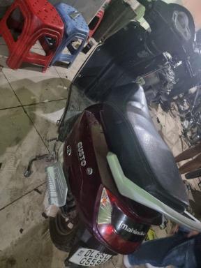 Mahindra Gusto 125 Vx 2018