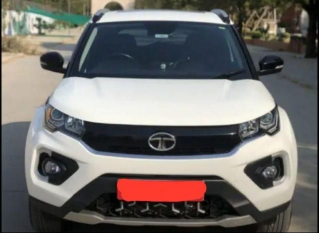 Tata Nexon XMA (S) Petrol 2022