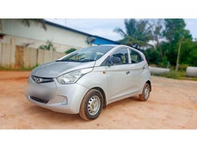 Hyundai Eon Magna + 2015