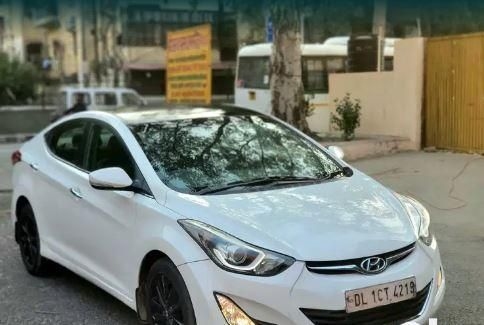 Hyundai Elantra 1.6 SX (O) AT 2015