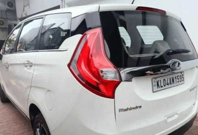 Mahindra Marazzo M8 7 STR 2018