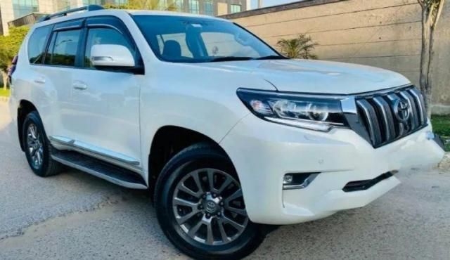 Toyota Land Cruiser Prado VX L 2019