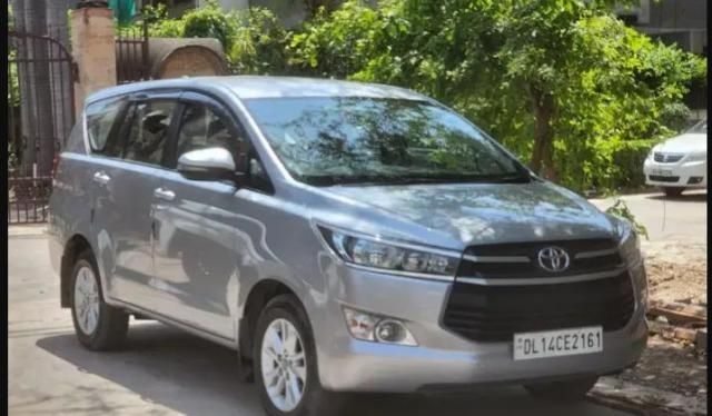 Toyota Innova Crysta 2.4 GX 8 STR 2018