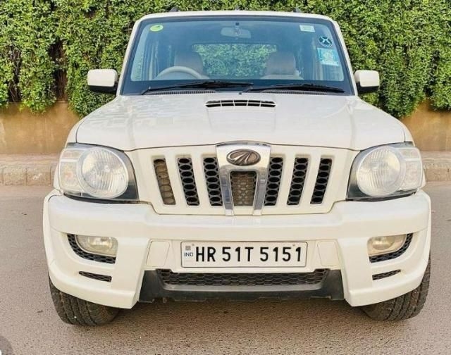 Mahindra Scorpio SLE BS III 2013