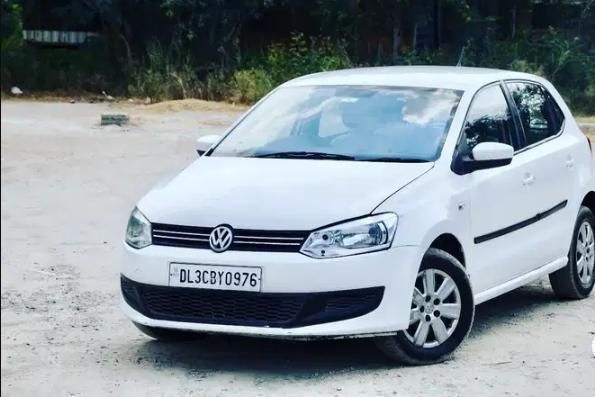 Volkswagen Polo Trendline 1.2L (P) 2012