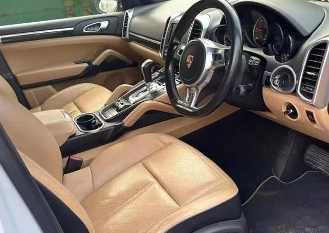 Porsche Cayenne S Diesel 2013