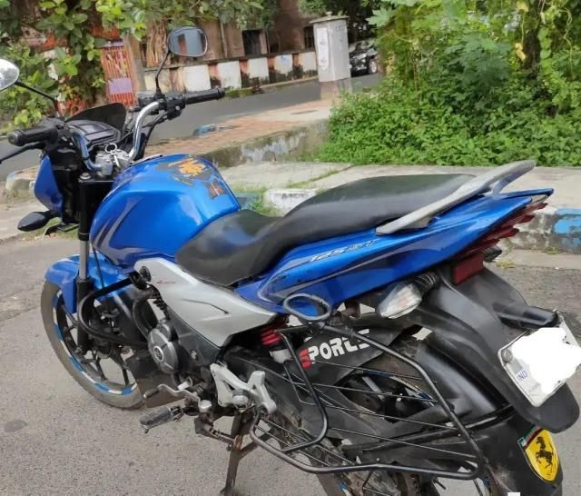 Bajaj Discover 125ST 2012