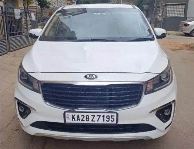 Kia Carnival Premium 7 STR 2021