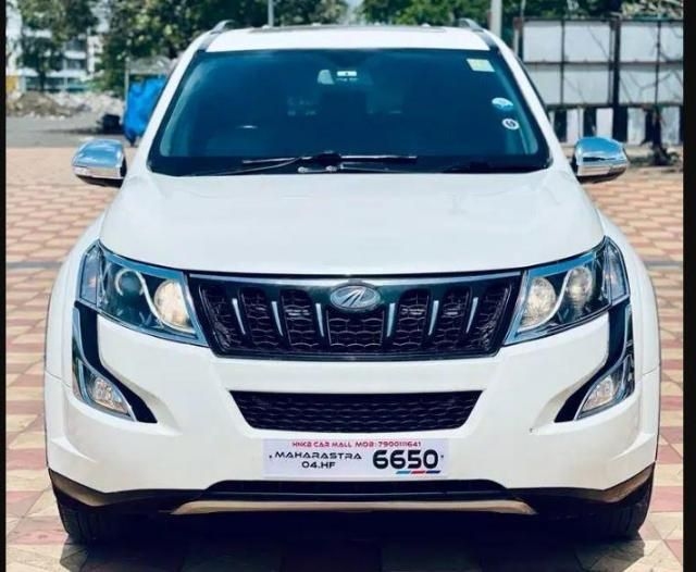 Mahindra XUV500 W10 AT 2016