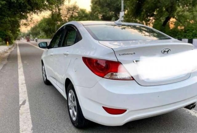 Hyundai Verna 1.4 CRDi 2012