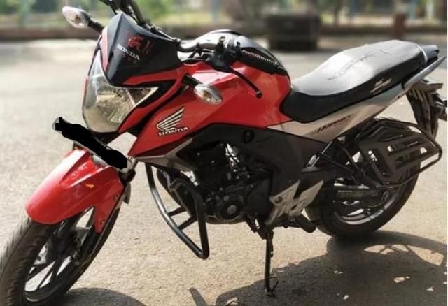 Honda CB Hornet 160R STD 2018