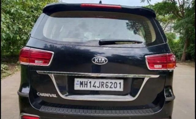 Kia Carnival Premium 7 STR 2021