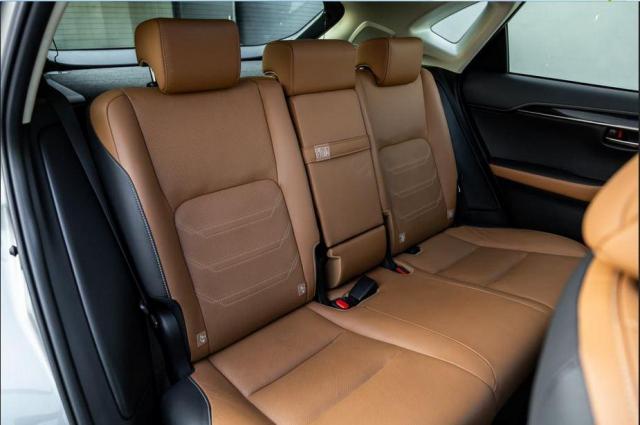 Lexus NX 300h Luxury Grade 2018