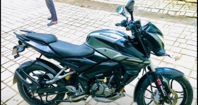 Bajaj Pulsar NS160 2018