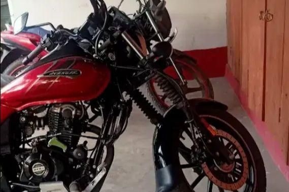 Bajaj Avenger Street 160 ABS FI BS6 2020