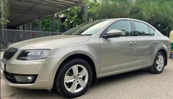 Skoda Octavia 2.0 TDI CR AMBITION AT 2016