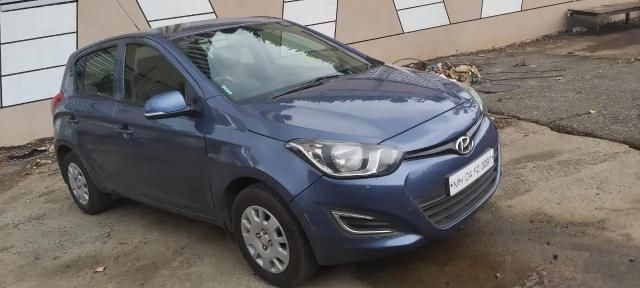 Hyundai i20 Magna 1.2 (O) 2013