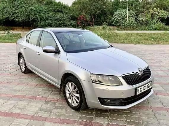 Skoda Octavia ELEGANCE 1.8 TSI AT 2015