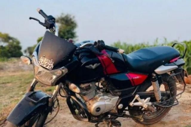 Bajaj V15 150cc 2017