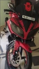 Yamaha YZF-R15 150cc 2011